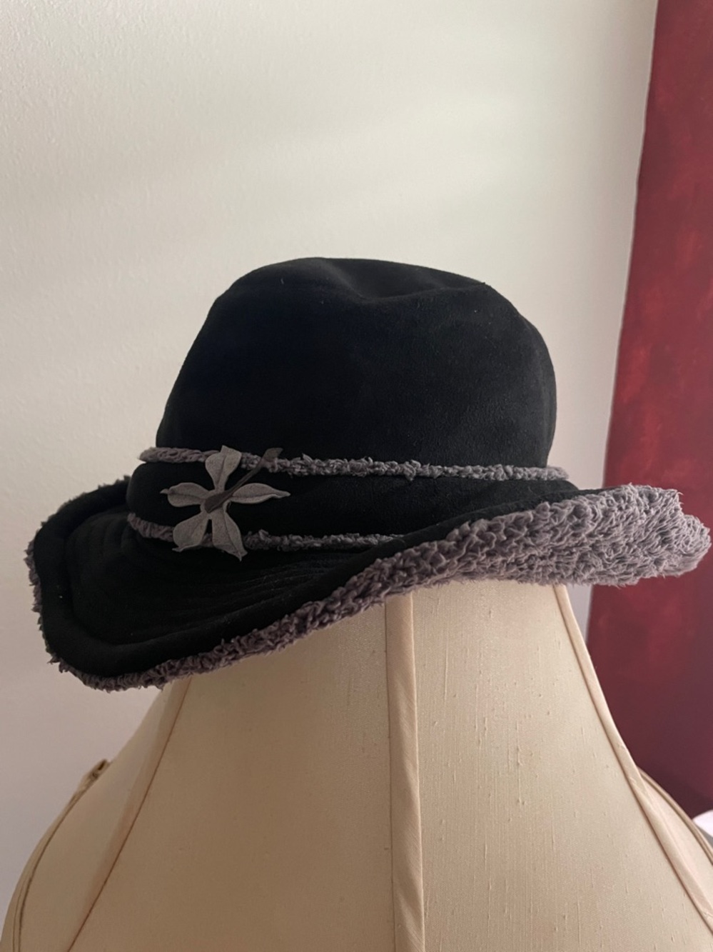 Shred Alert
Black Women's Suede Bucket Hat with Gray Trim one size shapable